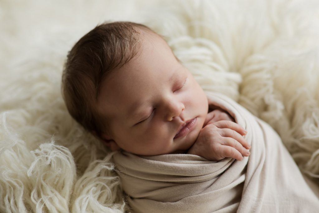 Baby Fotoshooting schlafen