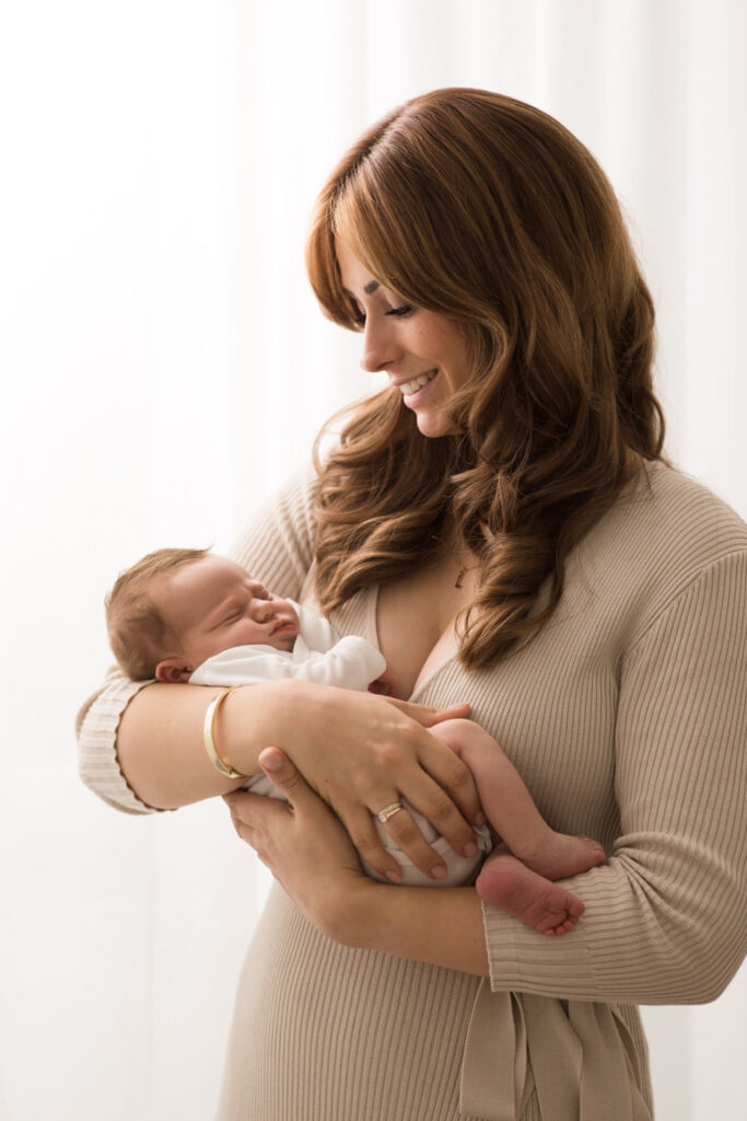 Hochwertige Neugeborenenfotos voller Wärme-2